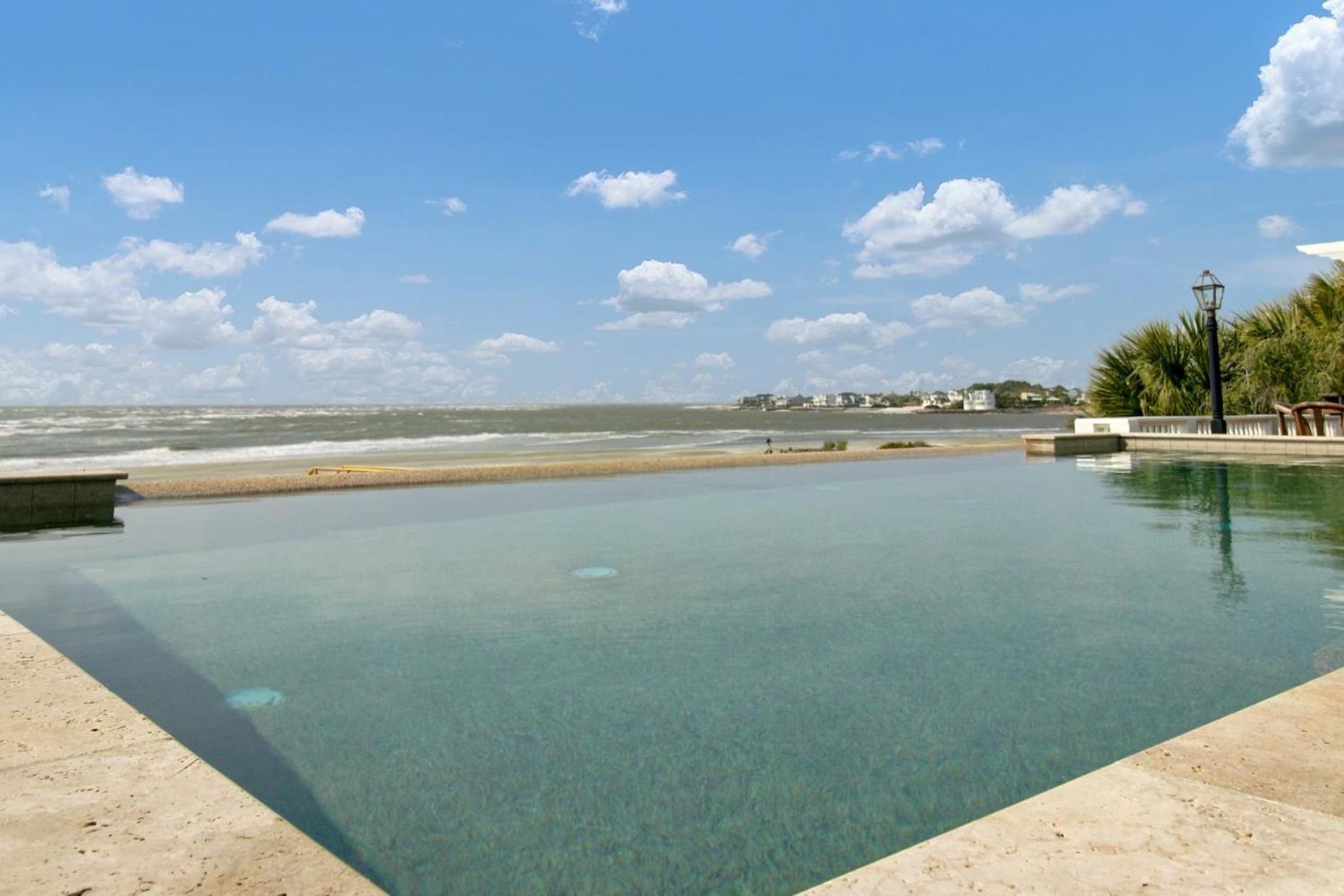 114 Ocean Boulevard By Avantstay Beachfront Putting Green Volleyball Court Infinity Pool Sullivans Island Extérieur photo